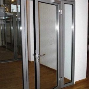 Алюминиевая дверь 1500×2200 мм. Алюминиевая дверь 1500×2200 мм.